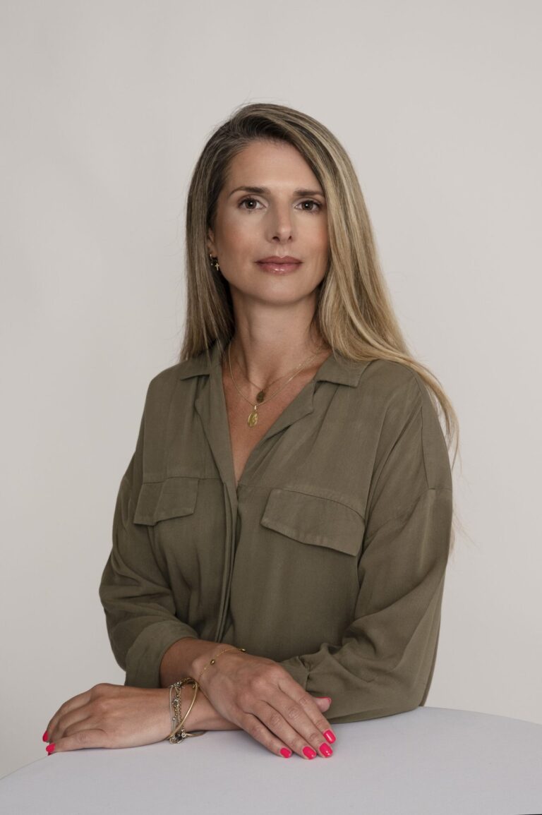 Portrait de Maître Audrey Bolufer, notaire titulaire de l’étude de Fronton